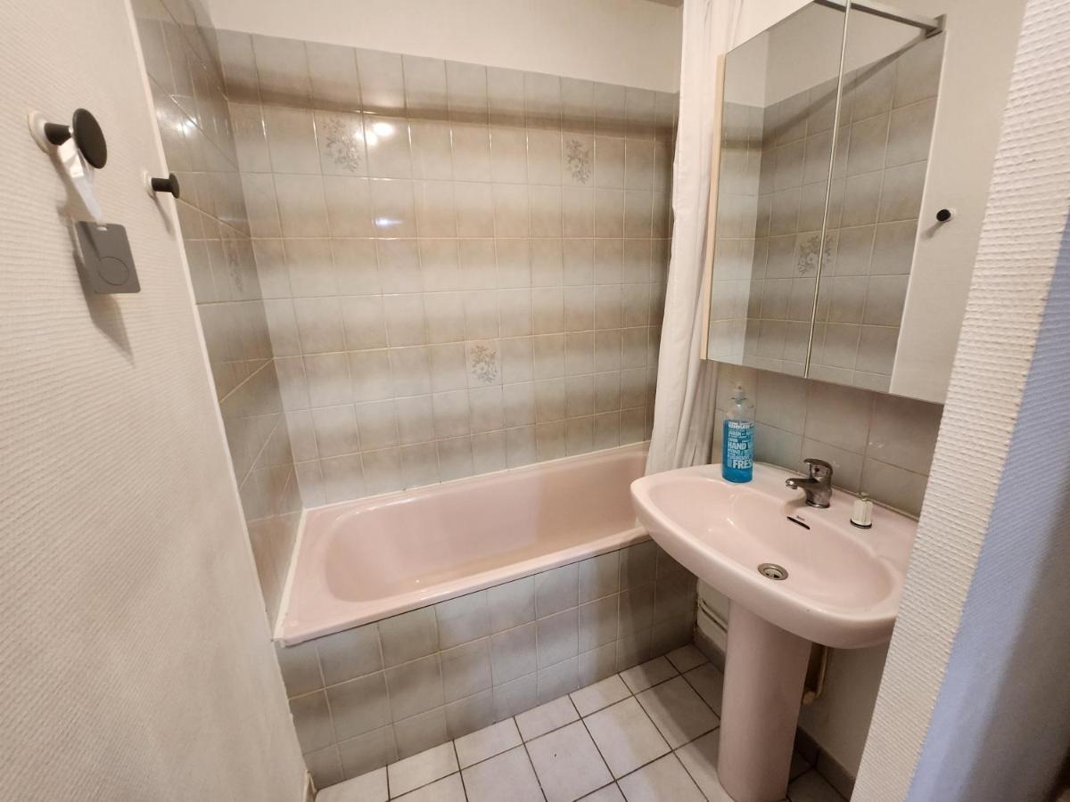Le Pied A Terre Parisien - 77/94 Apartment
