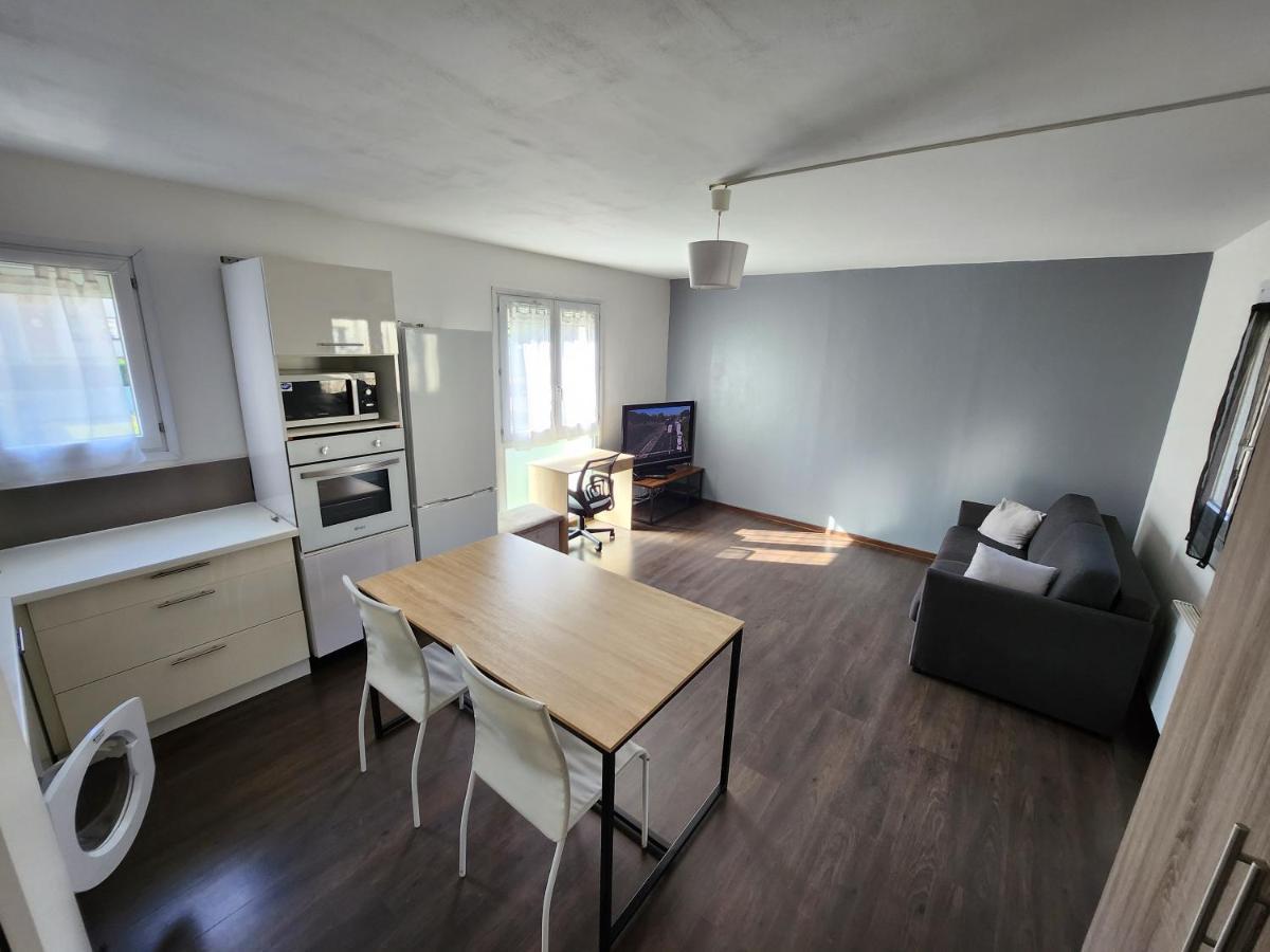 Le Pied A Terre Parisien - 77/94 Apartment